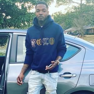 Meet your Posher, Deandre